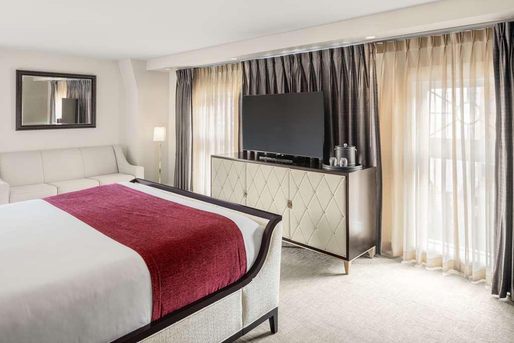 Regency & Hotel