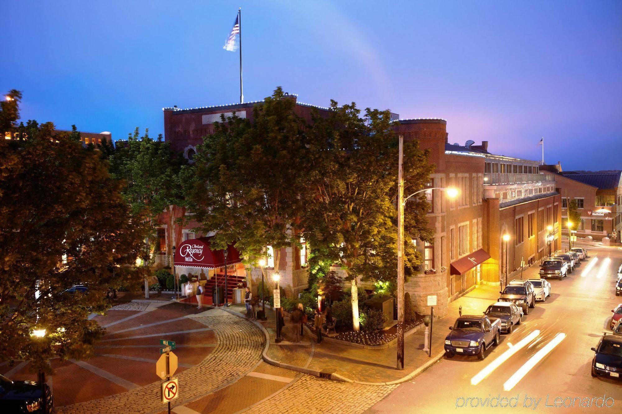Regency & Hotel