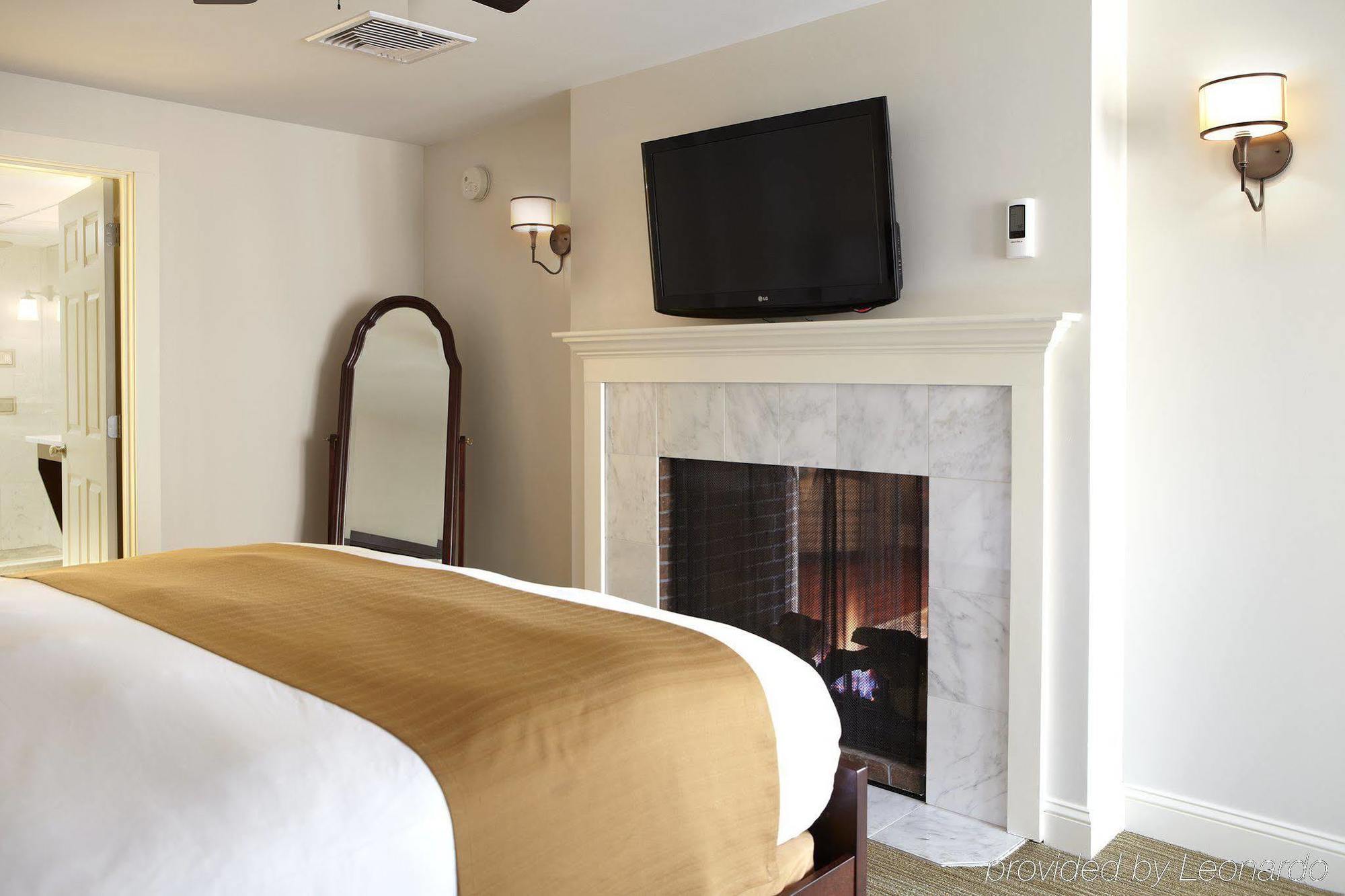 Regency & 3*
