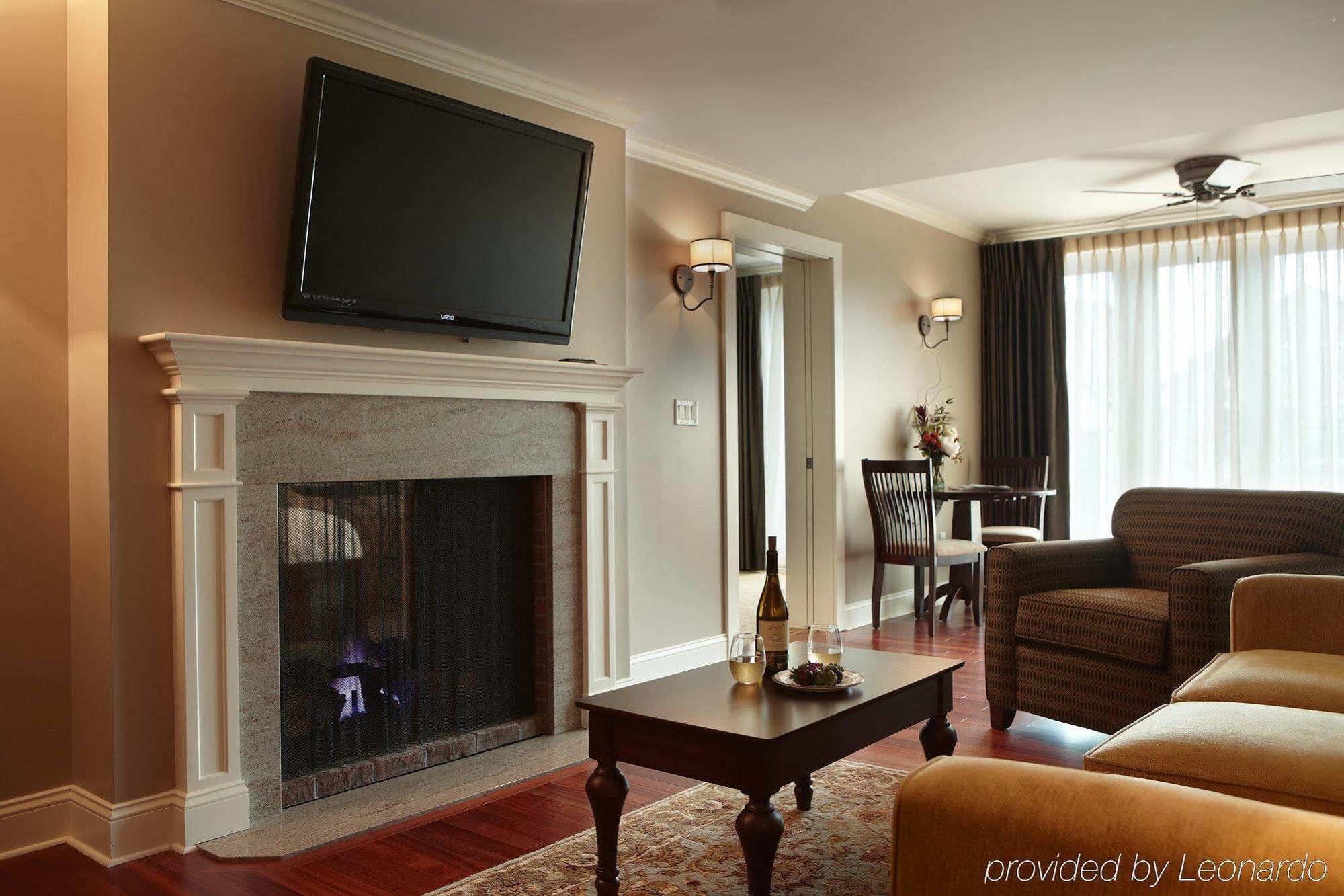 Regency & Hotel 3*